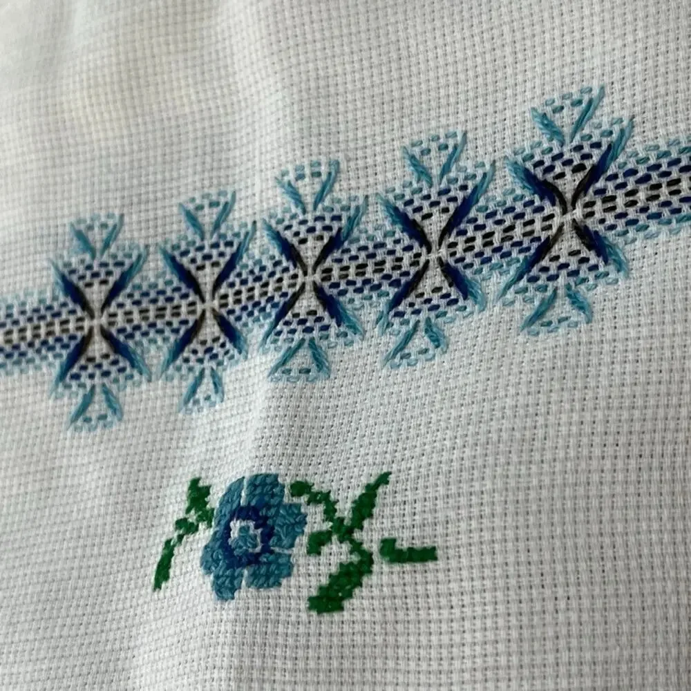 White Cotton Napkin Set (4) Handmade Blue Cross-Stitch Floral Crochet Border